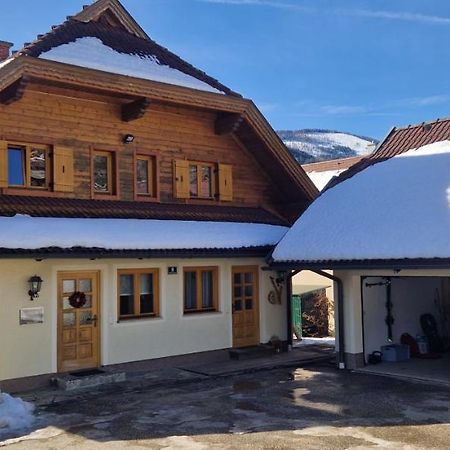 Ferienhaus Michael Бад Клайнкирххайм Екстериор снимка