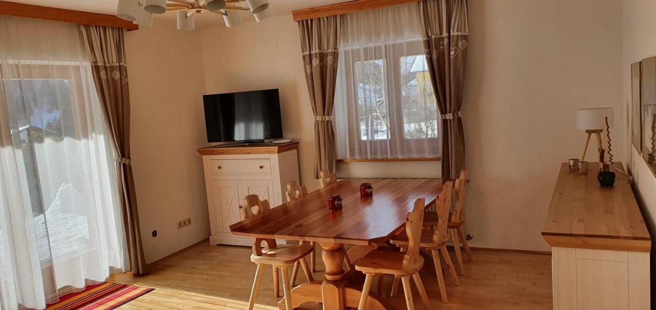 Ferienhaus Michael Бад Клайнкирххайм Екстериор снимка