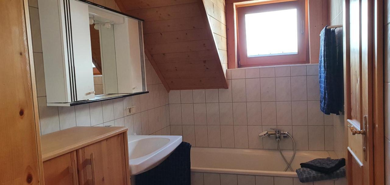 Ferienhaus Michael Бад Клайнкирххайм Екстериор снимка