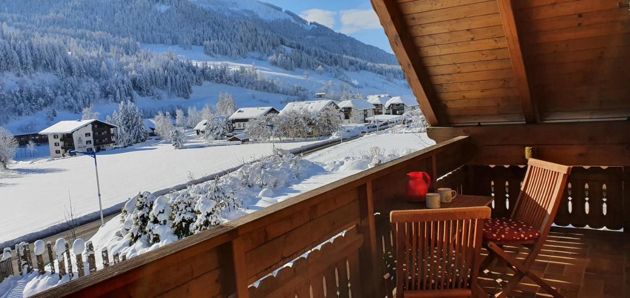 Ferienhaus Michael Бад Клайнкирххайм Екстериор снимка